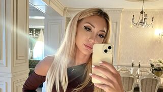 Free Nude Serenya