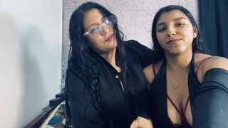 Free Nude SharickAndAdela