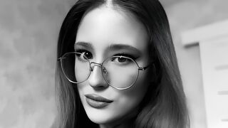 Free Nude SharonDemary