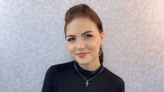 Free Nude ShennaServa