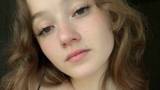 Free Nude SheronVillatora