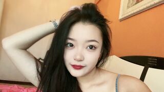 Free Nude ShiJiawen