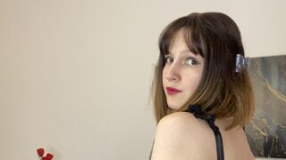Free Nude SimonaFlorence