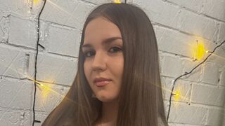 Free Nude SinaLichota