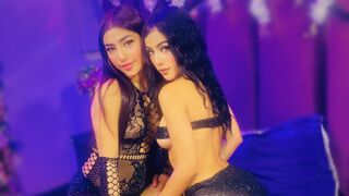 Free Nude SkyAndLeyla
