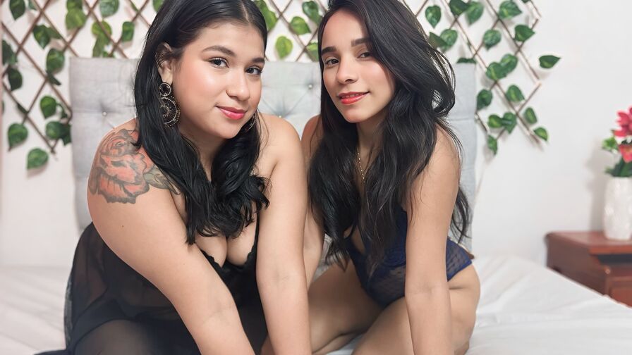SofiaAndLana Nude