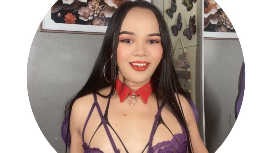 SophiaCourthaway Nude