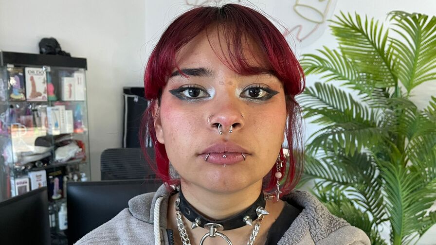 SophieJhoms Nude