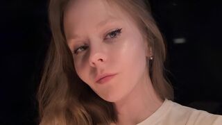 Free Nude SophiePeachy