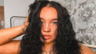 Free Nude StefaniaMills