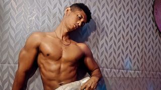 Free Nude SteffanLeal