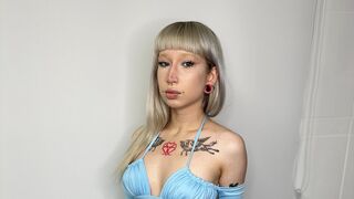 Free Nude SulemaModer