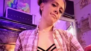 Free Nude SundayJane