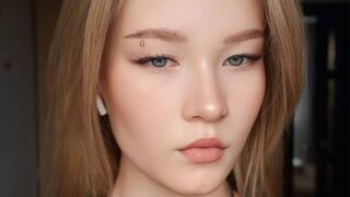 Free Nude TarenCosier