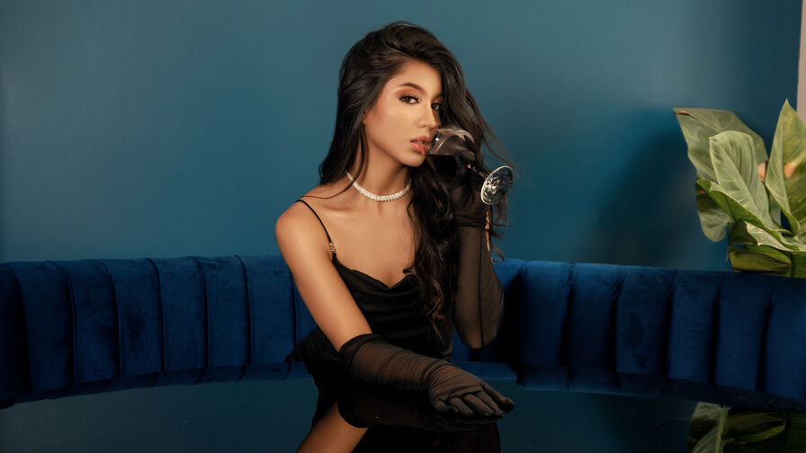 ThamaraWaltter Nude