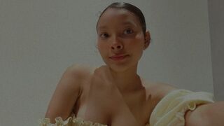Free Nude ThianaGrace