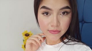 Free Nude ThiffanyMonroe