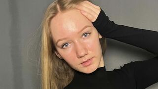 Free Nude ThomasinaStorage