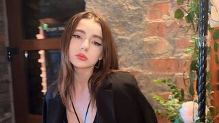 Free Nude TiffinyRardin