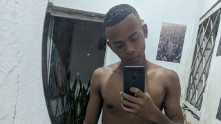 Free Nude TimmyJovido