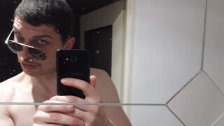 Free Nude TomHardway