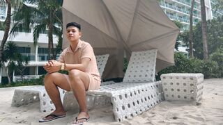 Free Nude TomiFowler