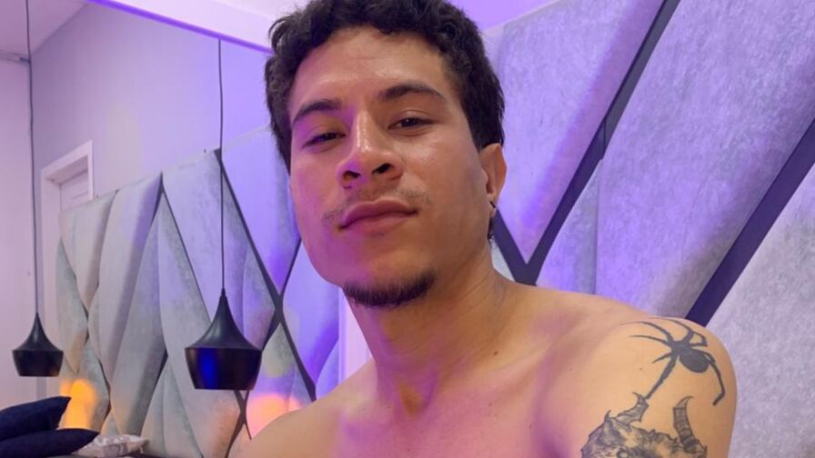TravisNavas Nude