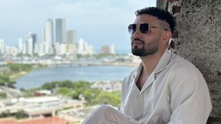 Free Nude ValentinoGrey