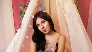 Free Nude ValeryBeaumont