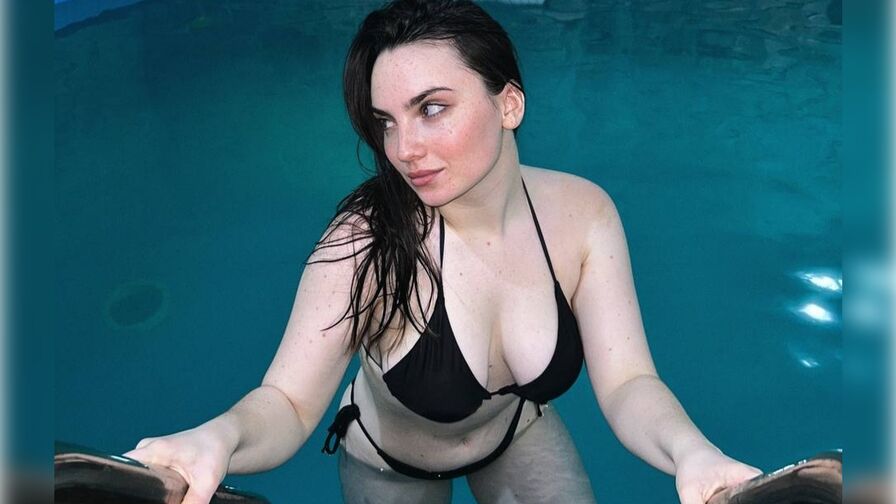 VanessaGrome Nude