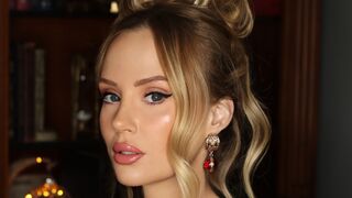 Free Nude VenusAllure