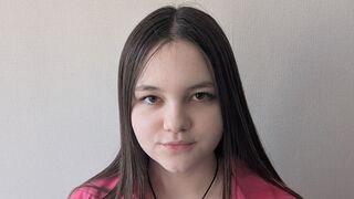 Free Nude VickieMartin