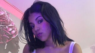 Free Nude VictoriaDelgado