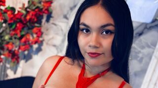 Free Nude ViickyLopez