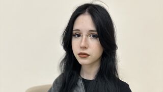 Free Nude VioletHarme