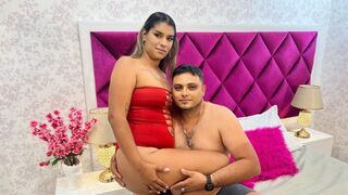 Free Nude ViolettAndMax