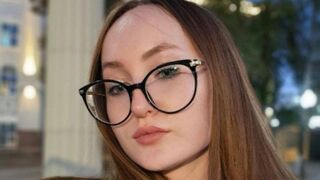 Free Nude VivenStante