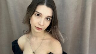 Free Nude WandaHearing