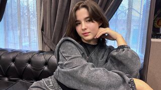 Free Nude WendyFinch