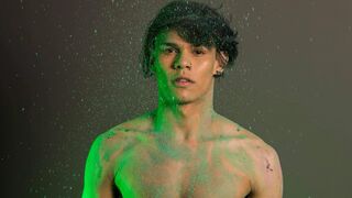 Free Nude XavierBlake