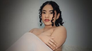 Free Nude ZafiraNoir