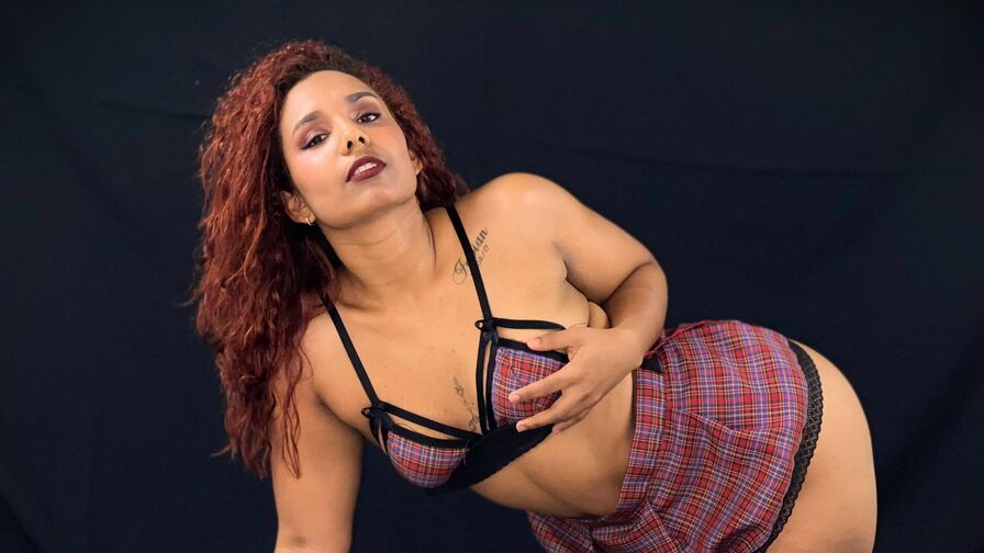 ZoeCinnamon Nude