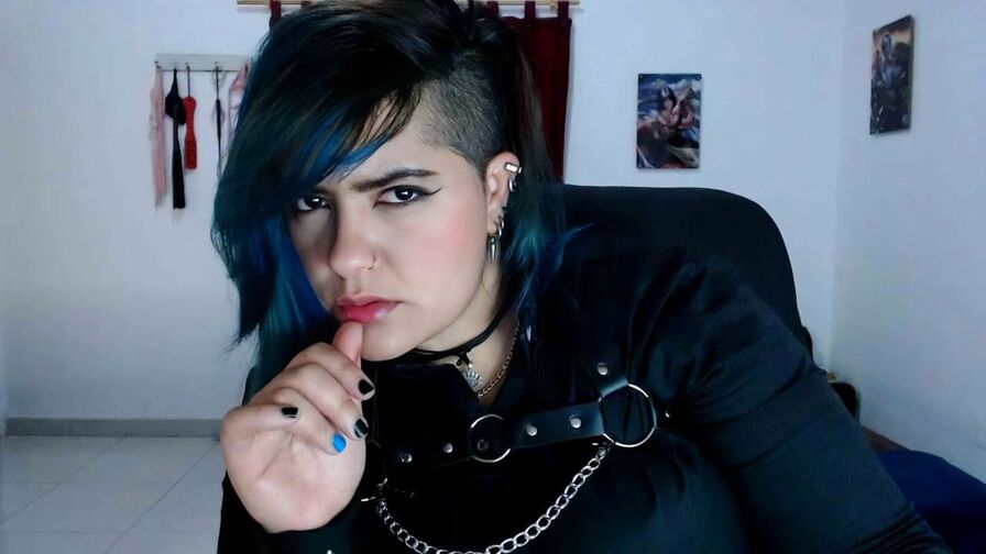 ZussanGravereign Nude