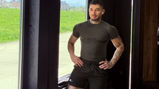 Free Nude AdrianPam
