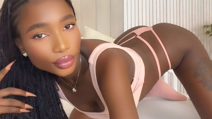 Adunni Nude