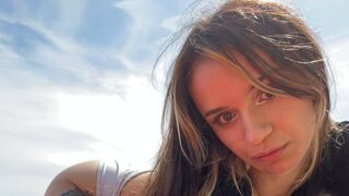 Free Nude AgataMilk