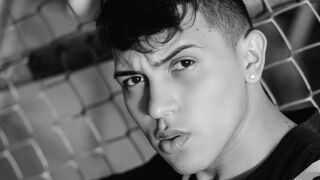 Free Nude AlejandroGomez