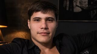Free Nude AlejandroMoret