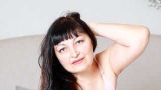 Free Nude AliceKarens