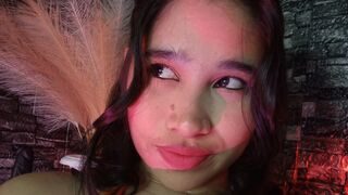 Free Nude AmberValeska